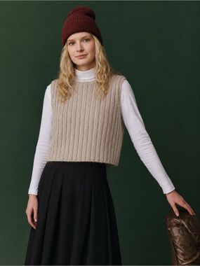 Handmade Chunky Knit Sweater Vest Soft natural Wool  cottagecore